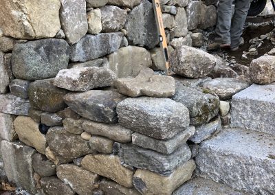 upper fieldstone wall contruction