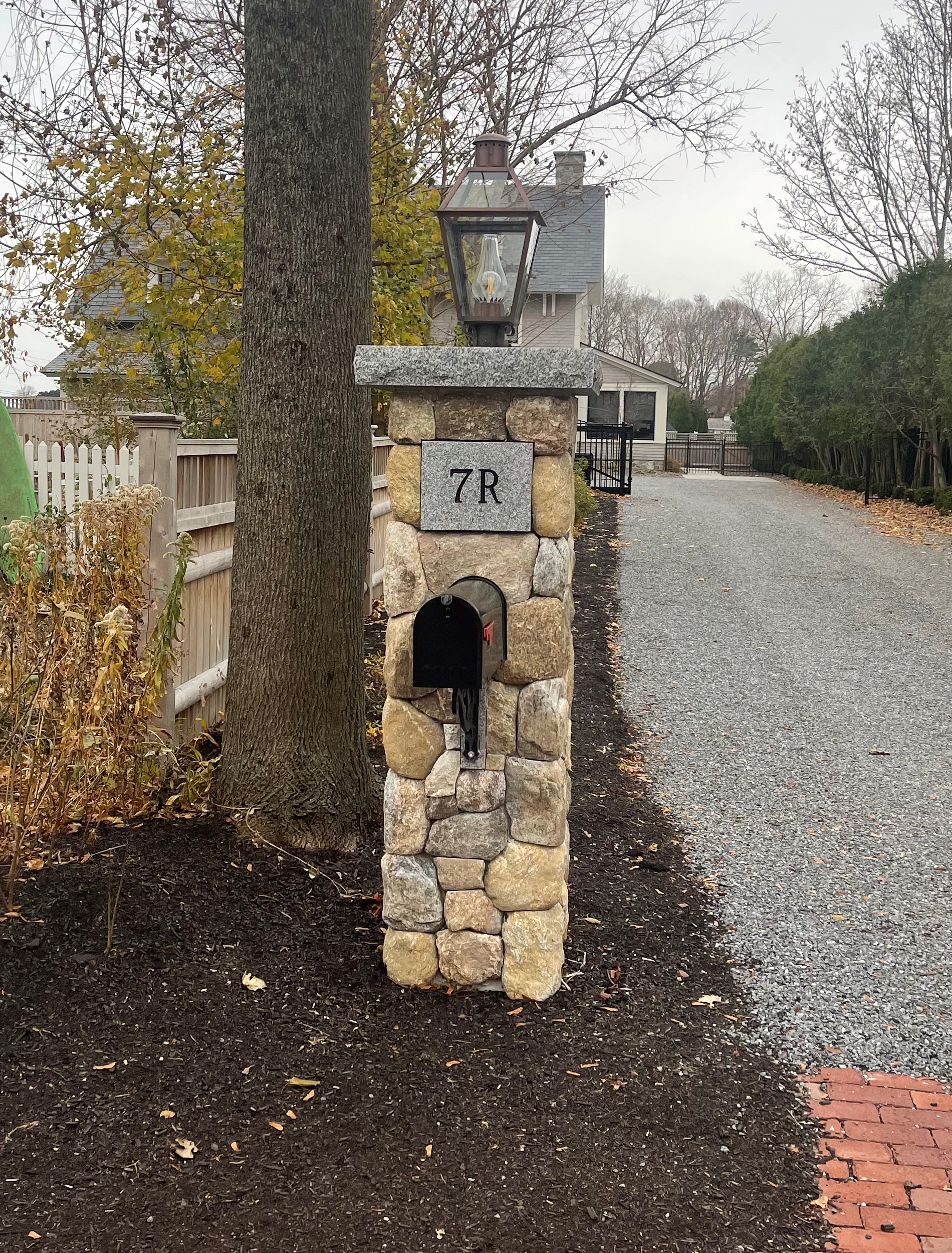 veneer stone mailbox with light